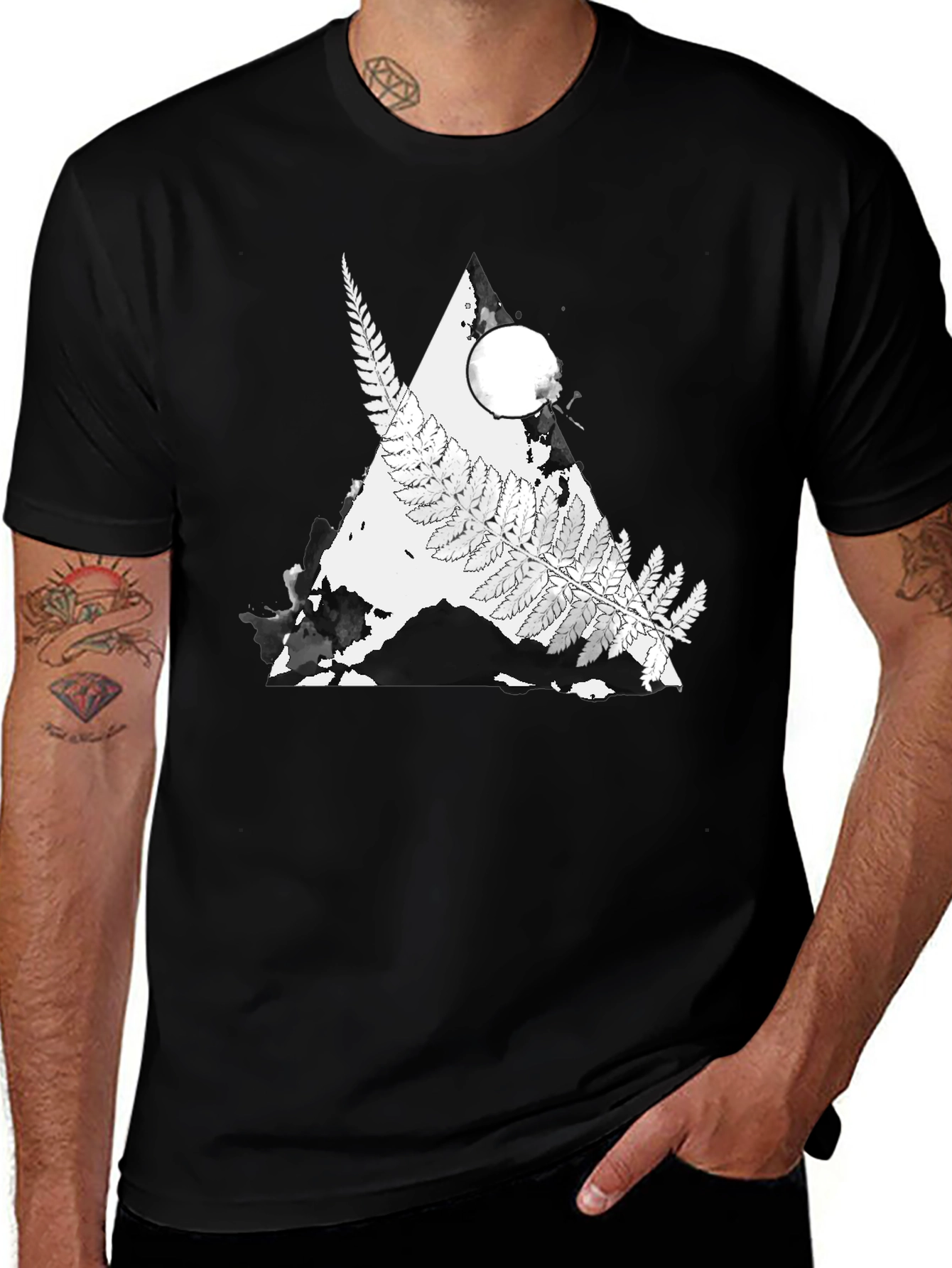 Nature Fern Triangle Graphic Tee - Black Cotton Blend