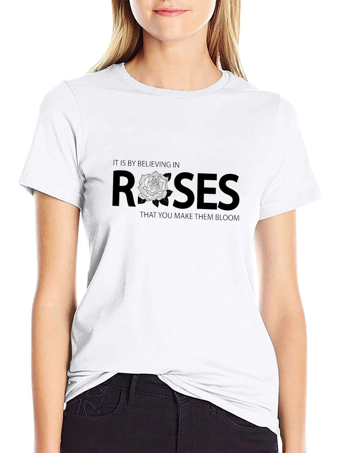 Believe in Roses Graphic T-Shirt
