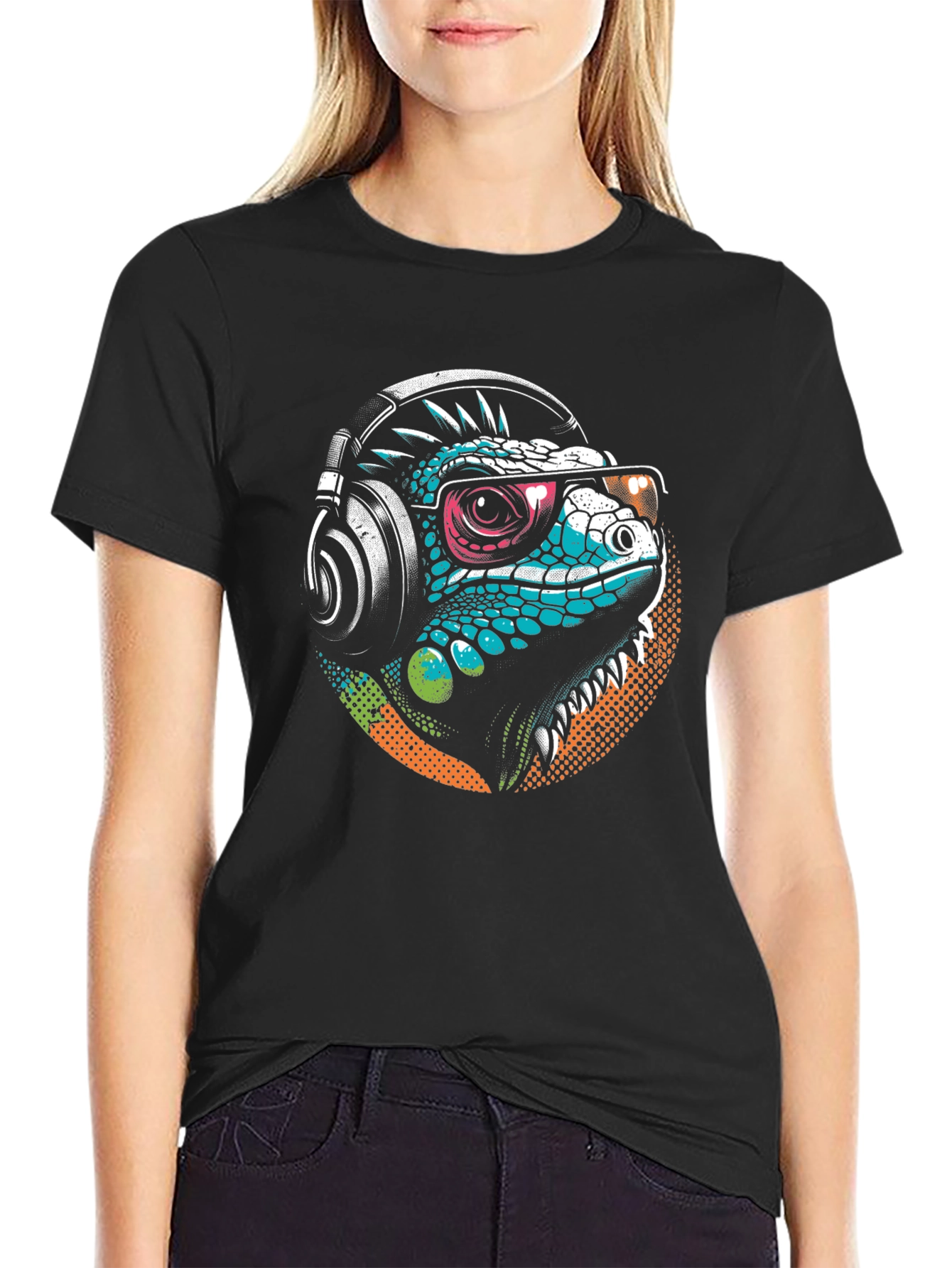 Cool Iguana Tee: Stylish Lizard with Headphones