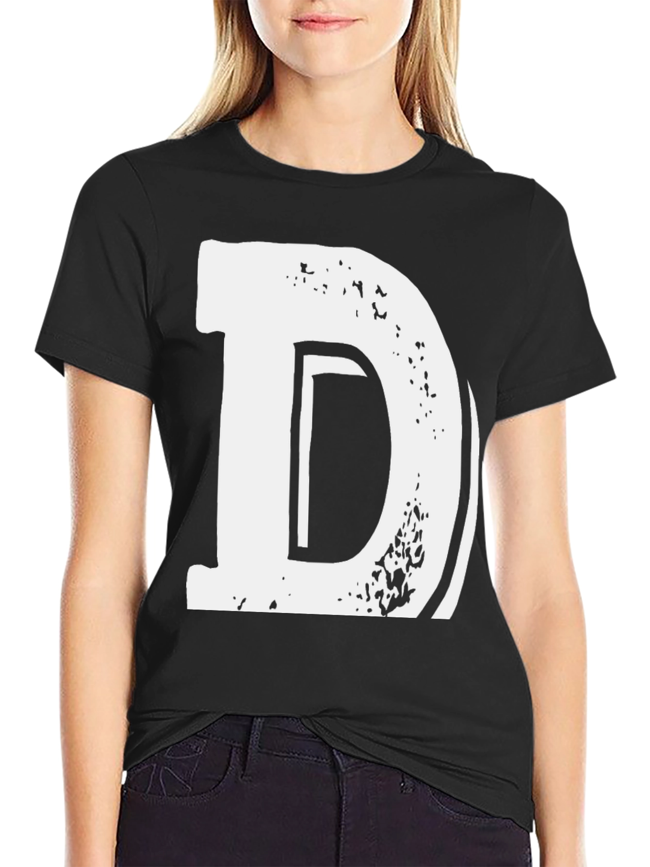 Bold Letter D Graphic Tee - Casual Black T-Shirt