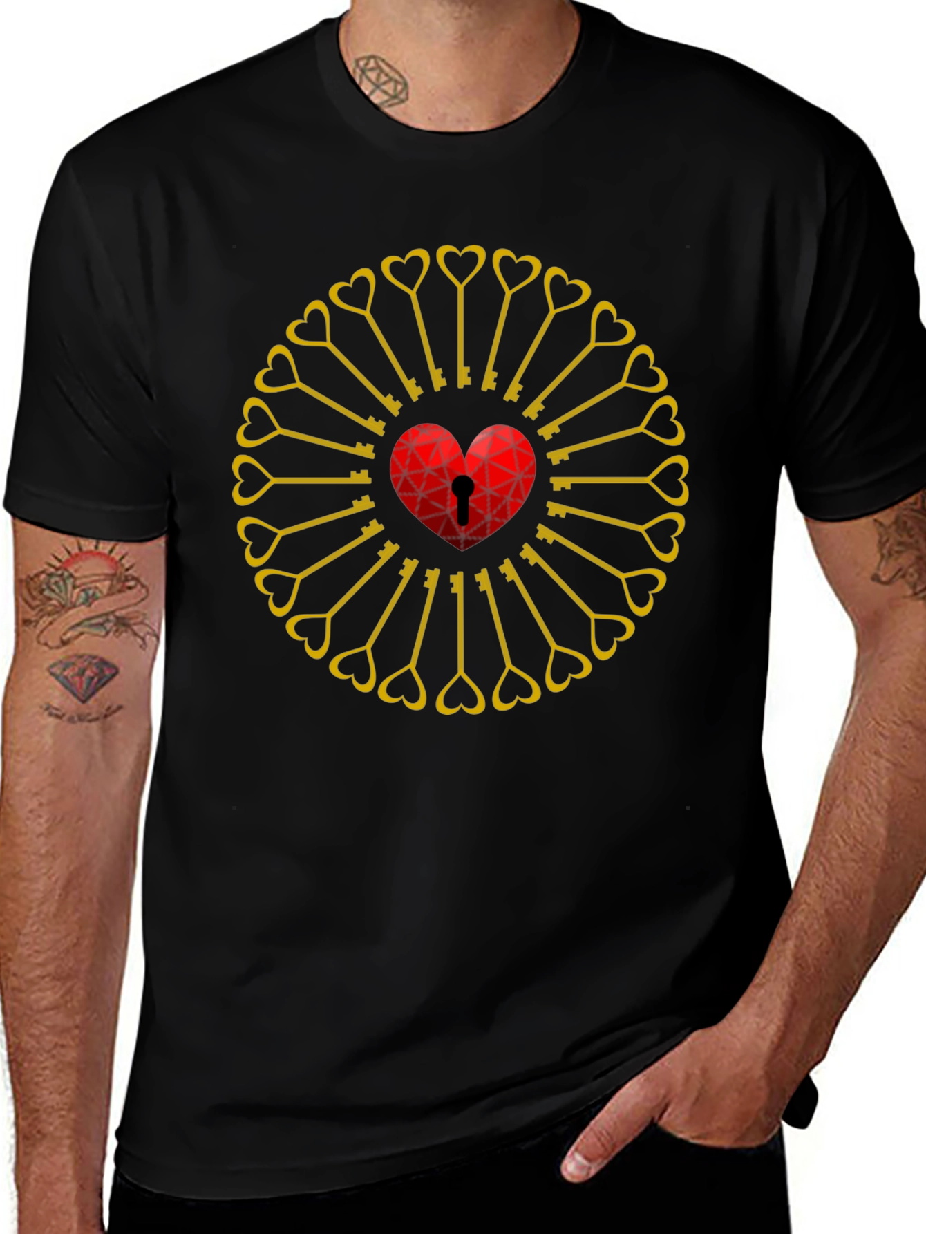 Heart Lock & Key Pattern Black T-Shirt