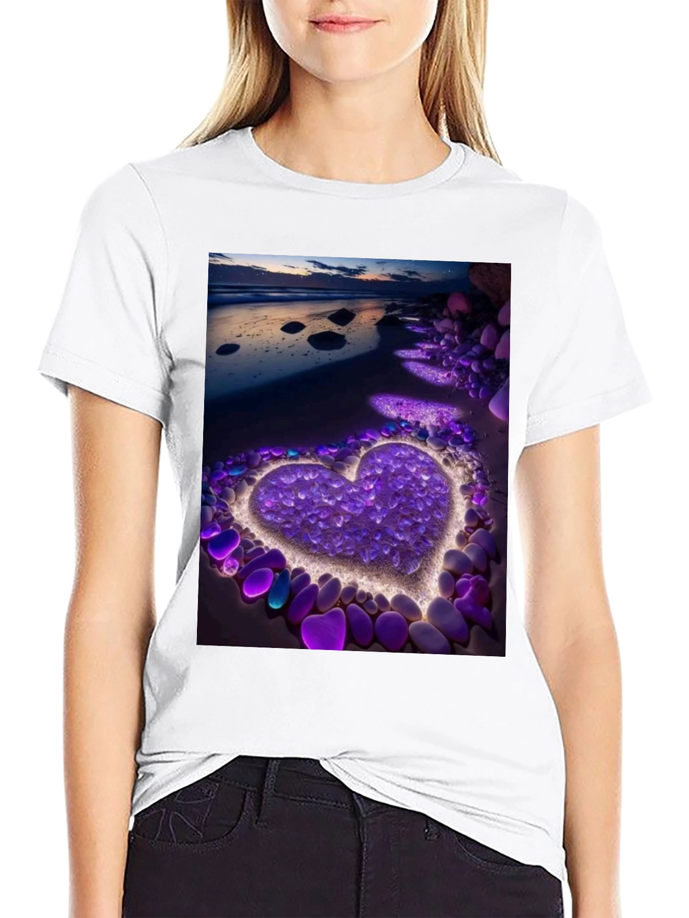 Heart Beach Print Tee - Stylish Graphic T-Shirt