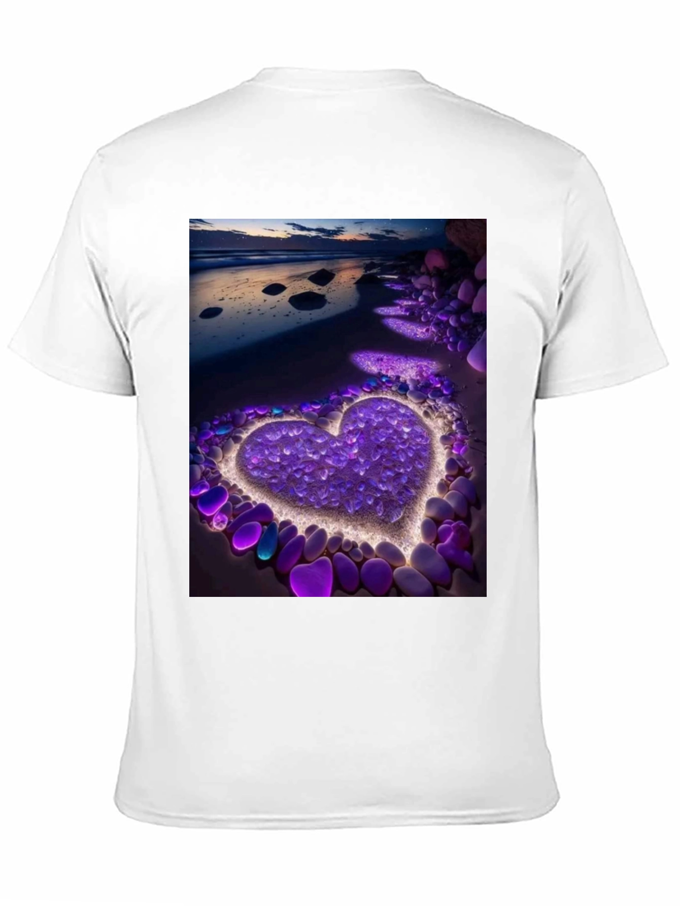 Heart Beach Print Tee - Stylish Graphic T-Shirt