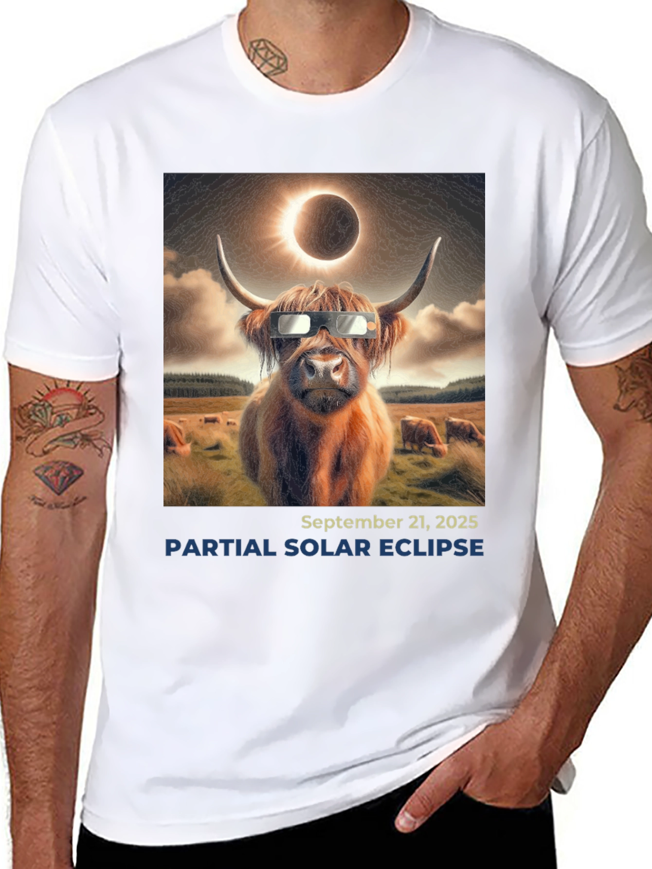Cow Solar Eclipse 2025 T-Shirt