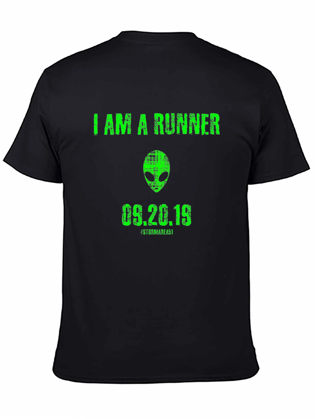 I Am A Runner Alien Graphic T-Shirt