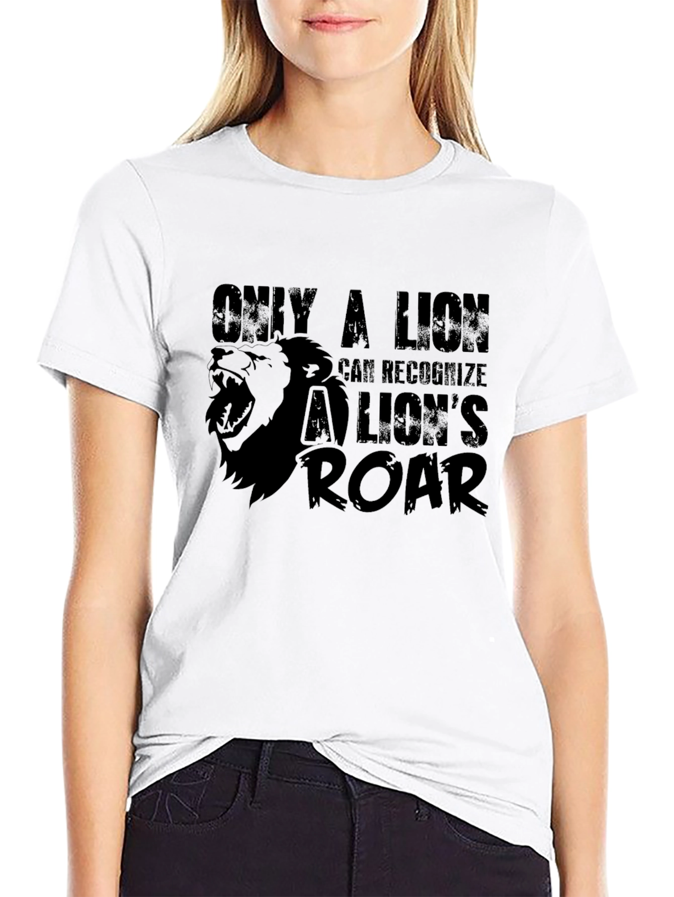 Lion Roar Graphic T-Shirt - Black