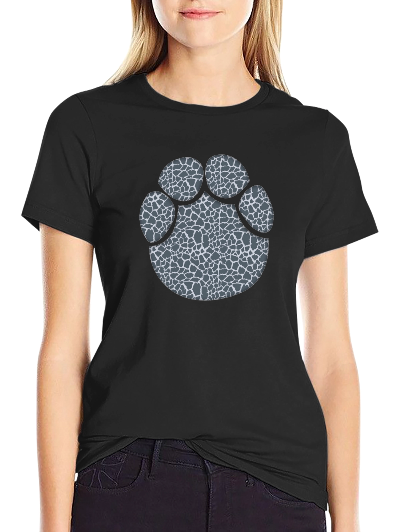 Cool Giraffe Print Paw T-Shirt