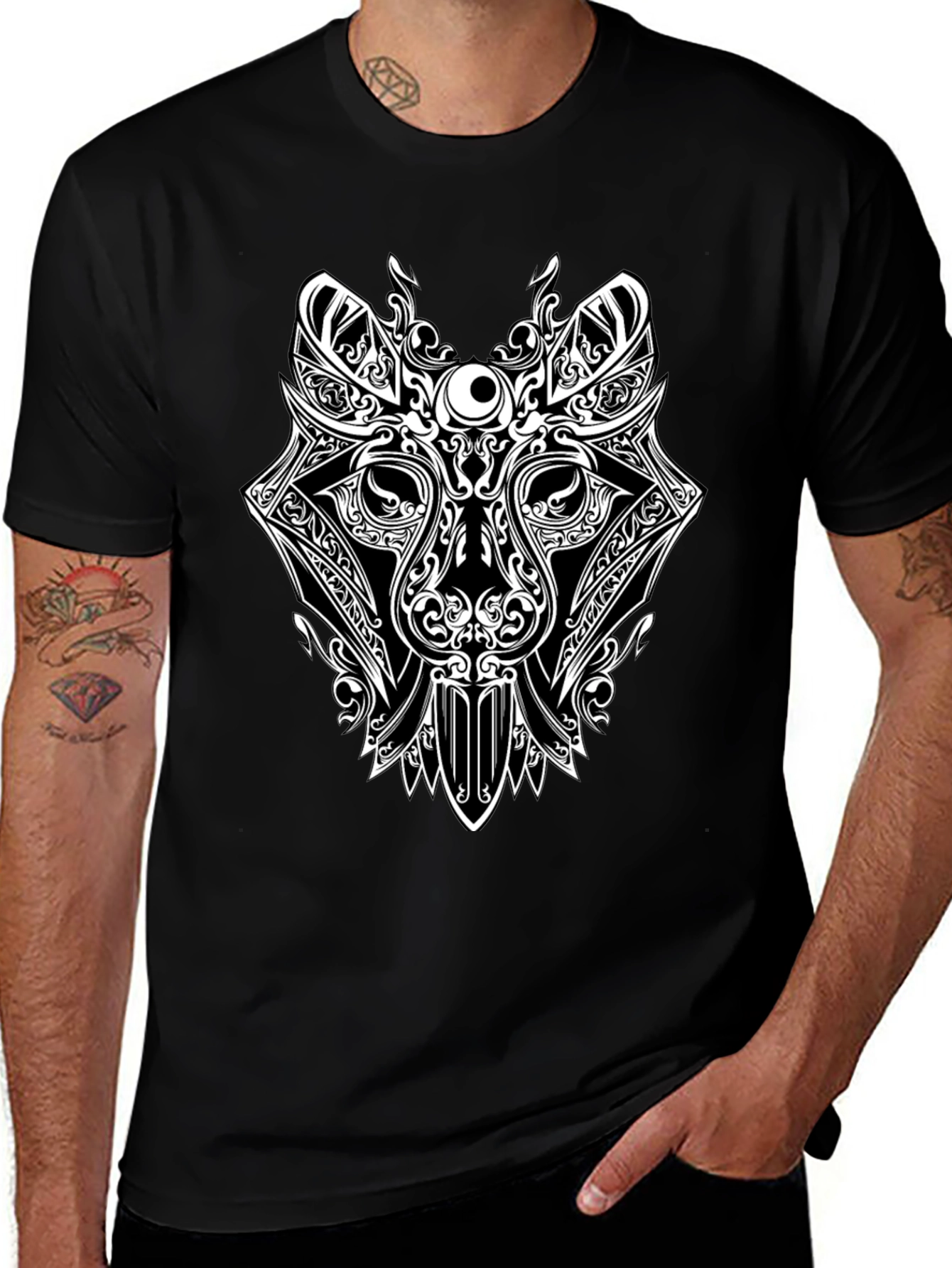 Tribal Wolf Graphic T-Shirt