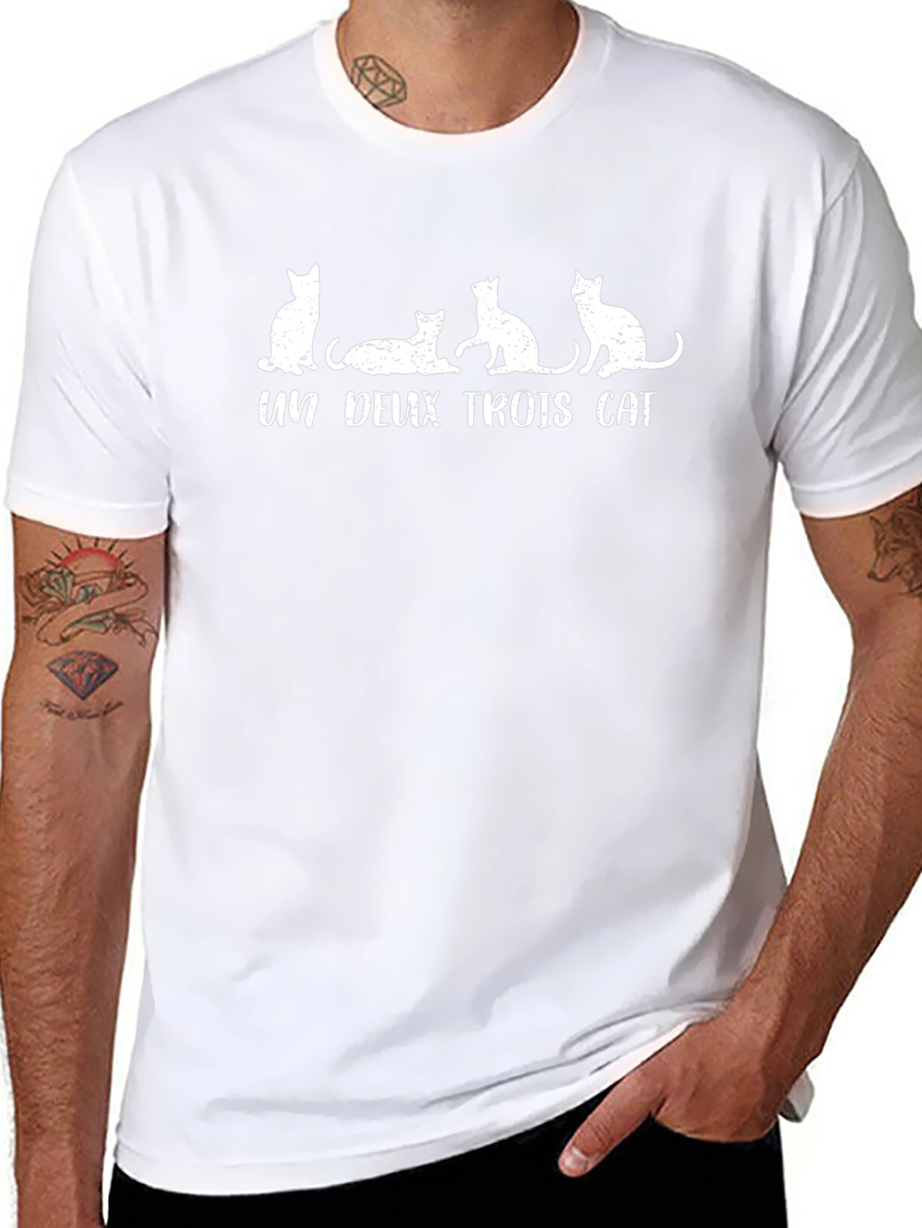 Un Deux Trois Cat Graphic T-Shirt