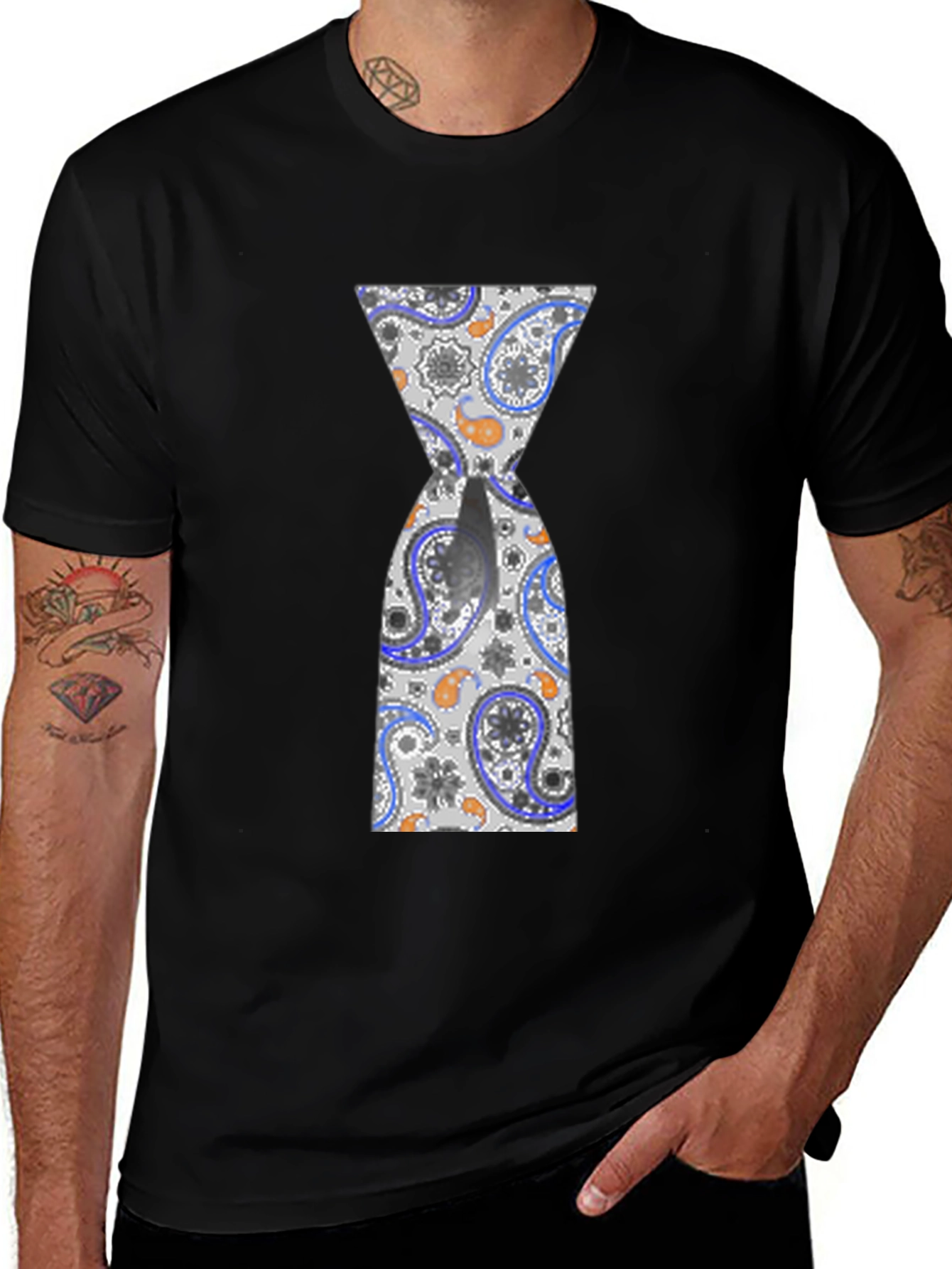 Hourglass Paisley Graphic Black T-Shirt