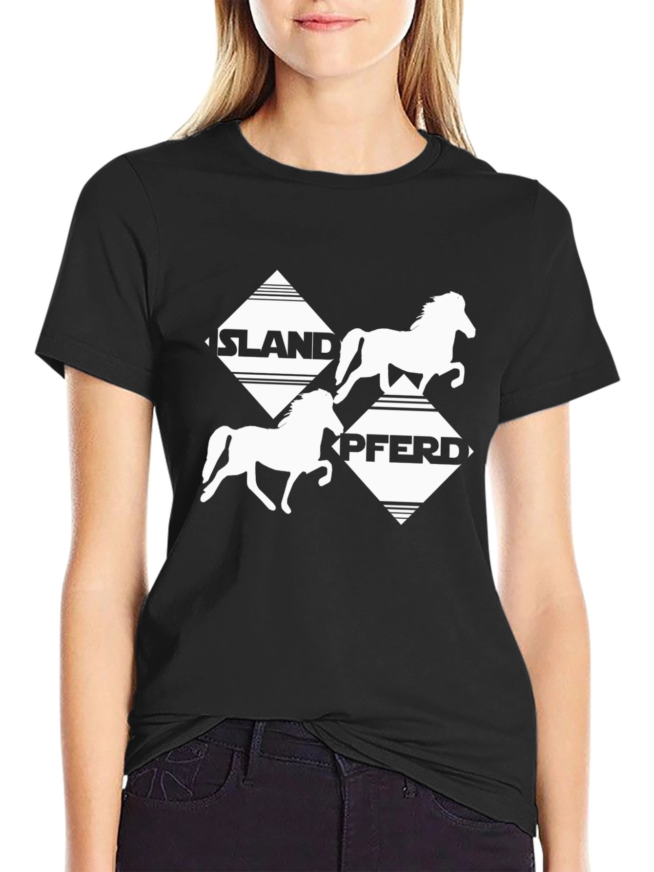 Islandpferd Graphic Tee - Black Cotton T-Shirt