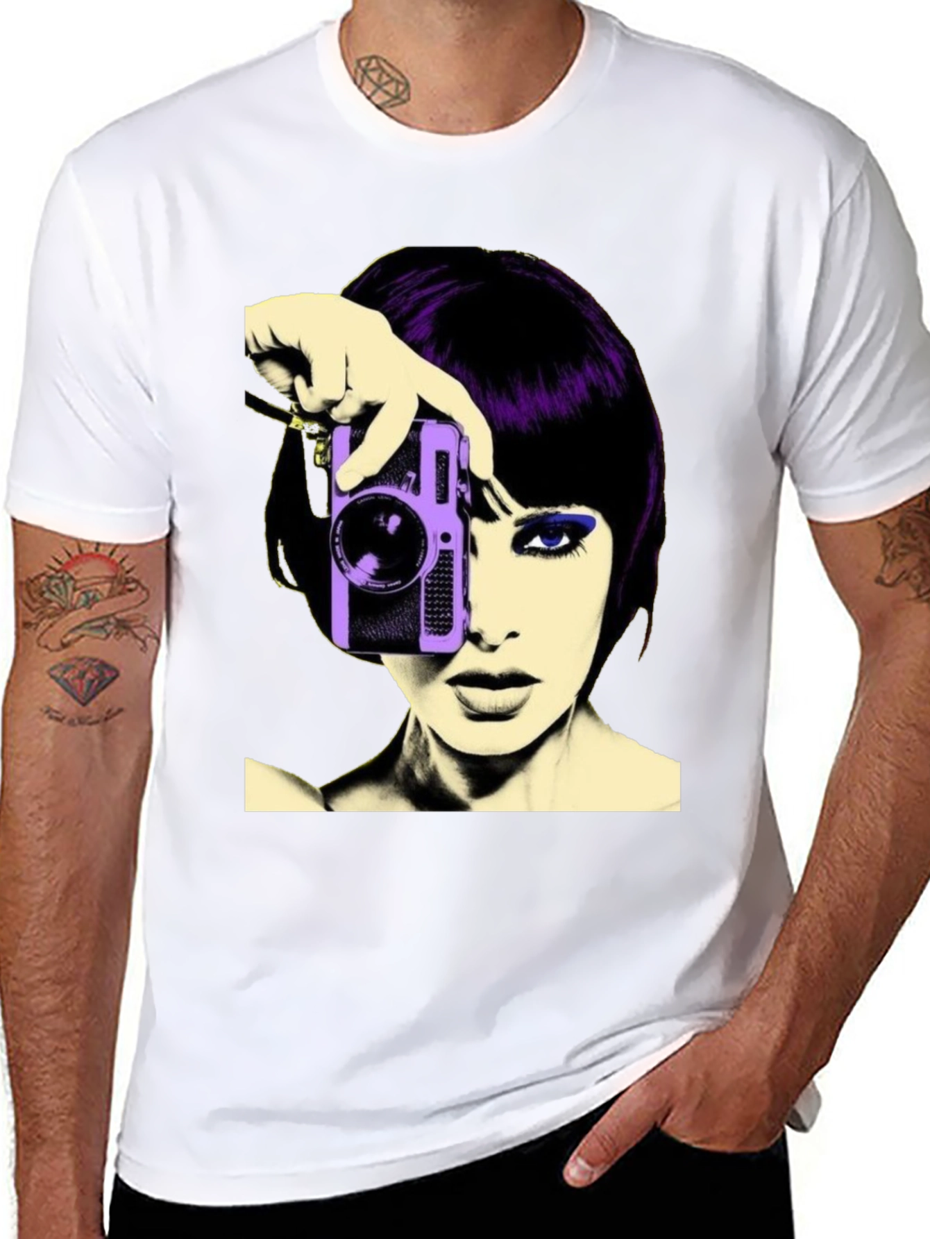 Retro Woman Camera T-Shirt - Black