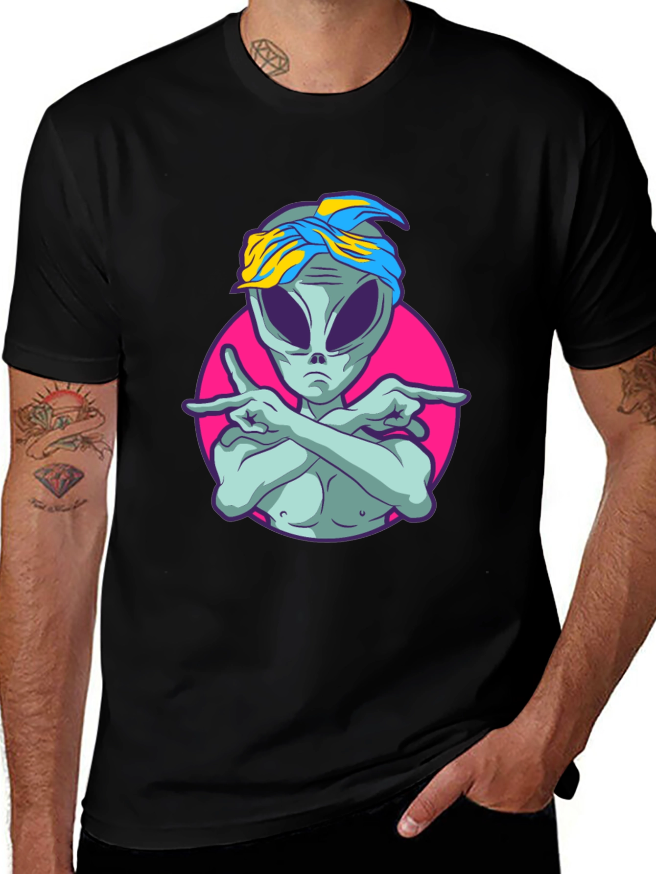 Alien Rapper Graphic T-Shirt - Black