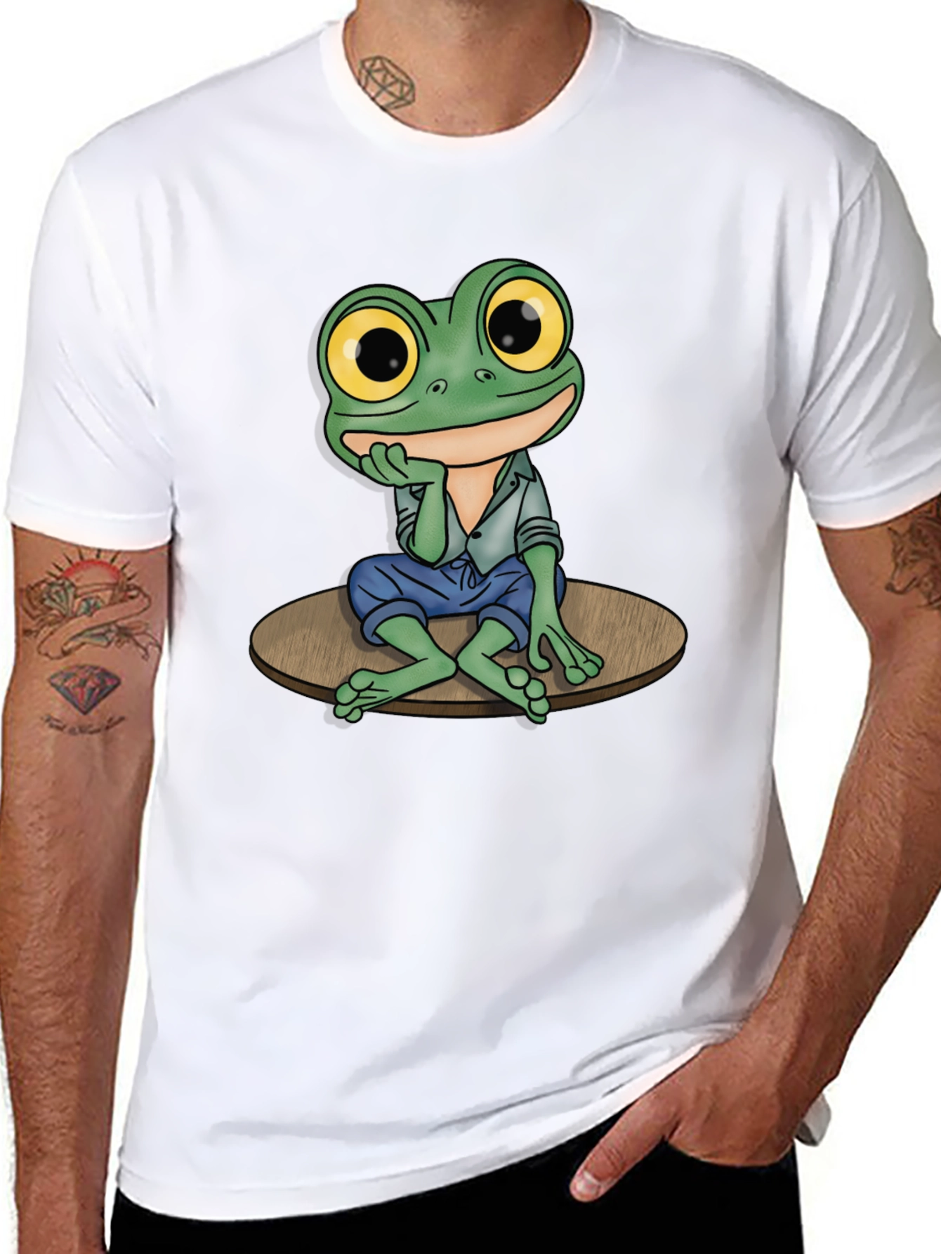 Frog Graphic Tee - Casual Black T-Shirt